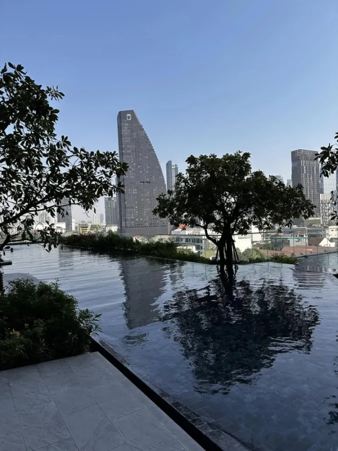 For sale Oka Haus Sukhumvit 36 ห้องพร้อมอยู่ ชั้น 38 ได้วิวสูง ราคาอย่างโดน จองเลย อย่าพลาด