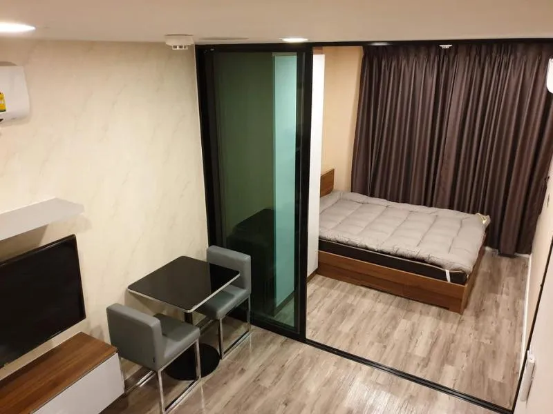 For Rent / sale โมดิซ รัชดา 32 สุดปังสวยจิงบอกเลยเตียงนุ่ม ระบบความปลอดภัยสูง สนใจรีบเลยด่วนๆ
