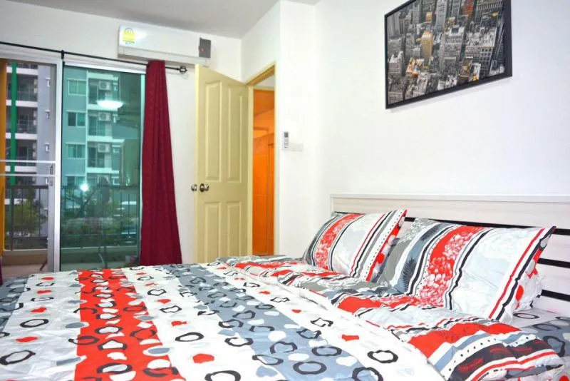 For rent Supalai City Resort Ratchada-Huay Kwang. Beautiful room, very new, 1 bedroom, very good price, soft sofa, satisfied, book now.