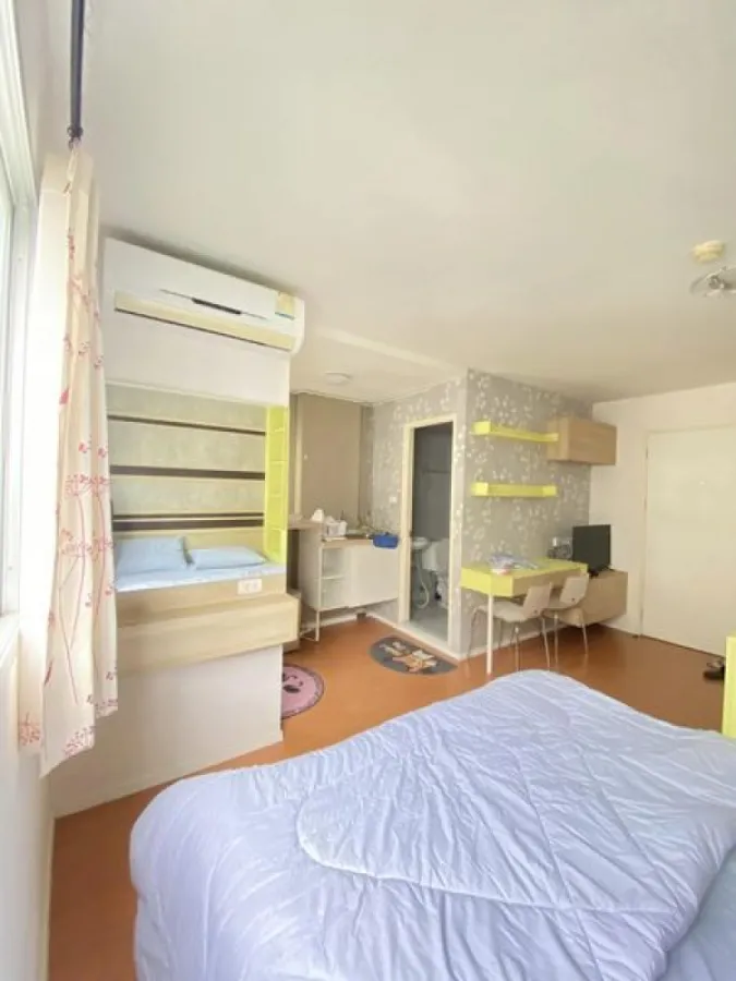 For rent Lumpini Township Rangsit Khlong 1 nice decorated room Good wallpaper, good price, don't miss it.