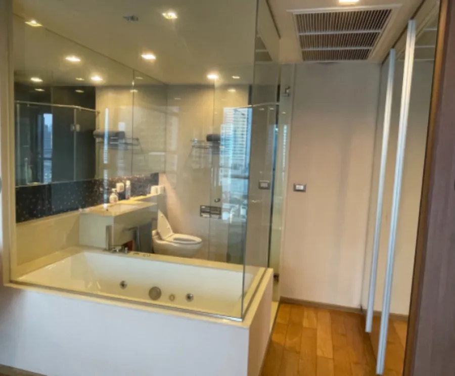 Condo for sale / rent, The Address Sathorn 1 bedroom, 1 bath, fully furnished room, ready to move in, book now.
