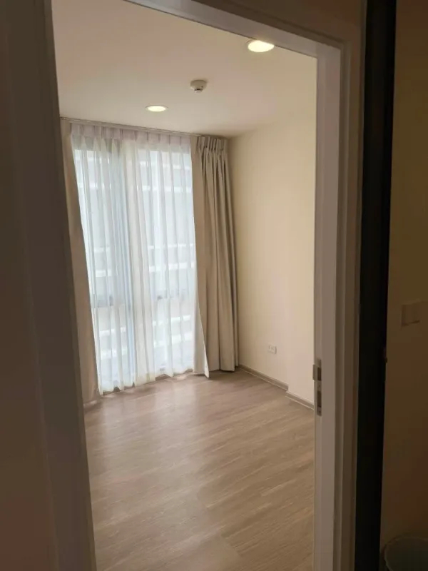 ให้เช่า Beat Sukhumvit แบบ 1 Bedroom Plus หิ้วกระเป๋าเข้าอยู่ได้เลย (วิวสวย วิวสระ)