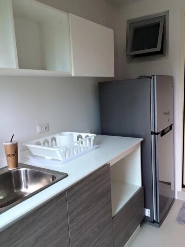 For rent, Dcondo Rangsit, 1 bedroom, 1 bathroom, garden view, very private, ready to move in Plus, the price is still very cheap, so hurry up.
