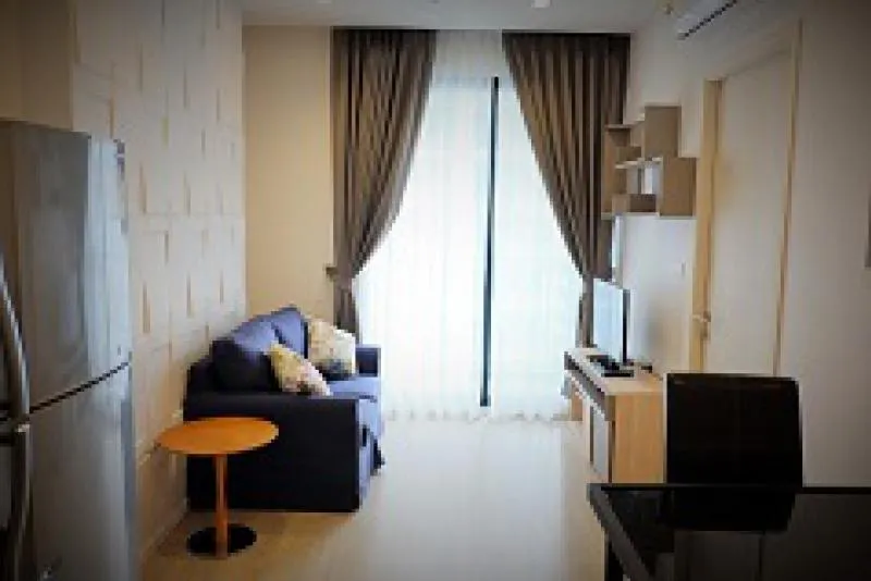 ให้เช่า quinn condo รัชดา วิวสระว่ายน้ำน้ำ ตึกB ใกล้MRTเดินทางสะดวก เชื่อมต่อง่ายทุกการรเดินทาง ด่วน