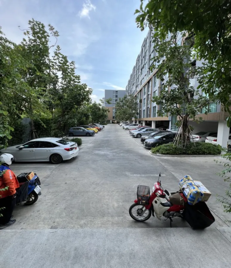 ให้เช่า!! คอนโด ดิ เอ็กเซล ไฮด์อะเวย์ สุขุมวิท 71ชั้น 2 ตึก C เฟอร์ + เครื่องใช้ไฟฟ้า พร้อมใช้งาน!!