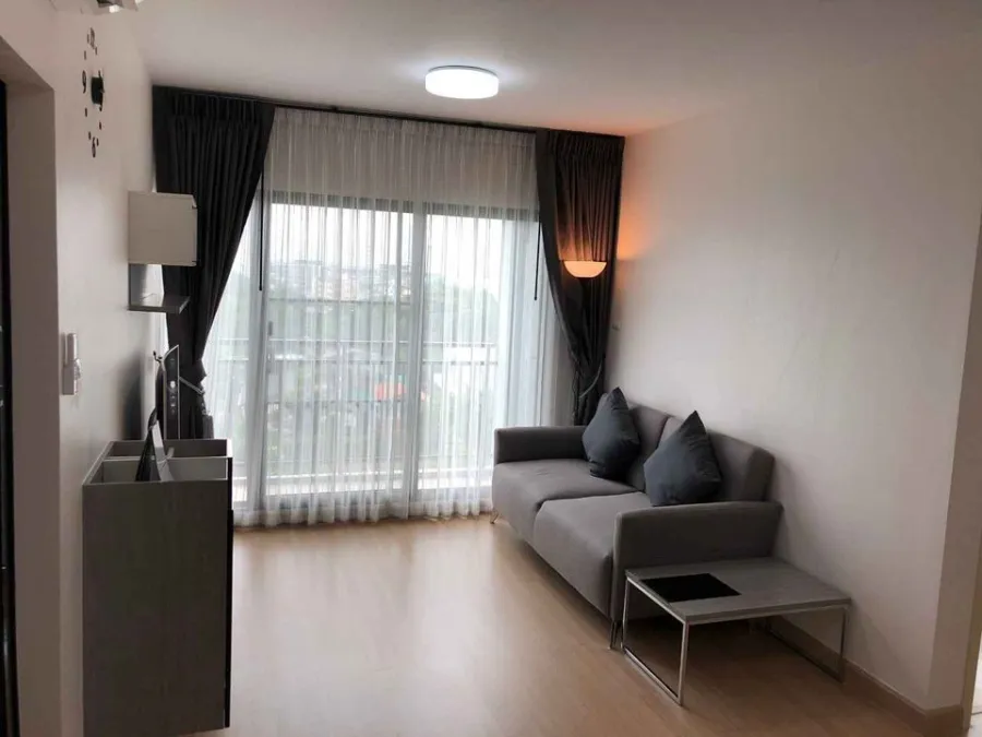 For rent, Supalai Loft, Talat Phlu Station, 2 bedrooms, quiet, garden view, fully furnished, booked and not disappointed.