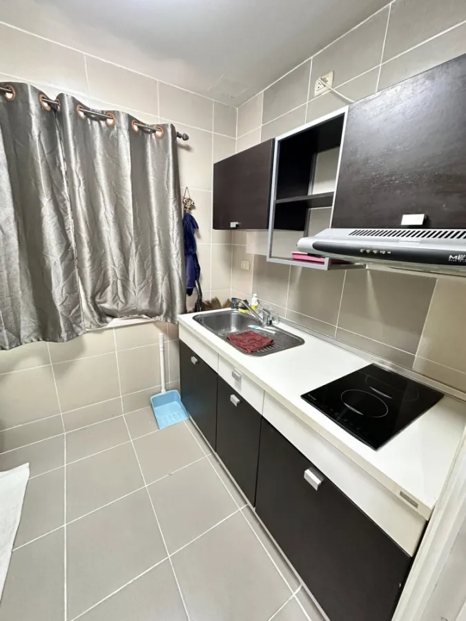 For rent: Happy Condo Ratchada 18, 18 rooms, ready to move in, fully furnished, affordable price, reserve now!