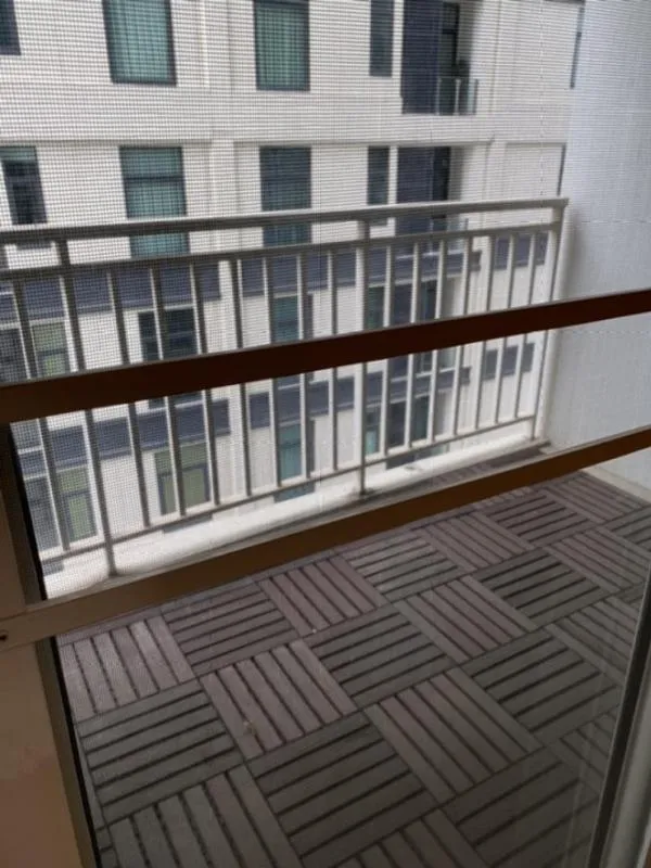 Condo for rent 39 by Sansiri, very big room, fully furnished, bathtub, washing machine The location is very easy to travel, don't miss it.
