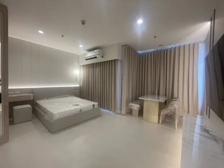 For rent, Villa Ratchadevi, a nice condo, well-built interior, fully furnished, just bring your bags!!