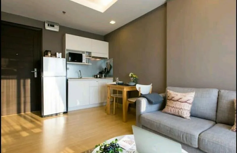 True Thonglor for rent, beautiful decorated room, near BTS Thonglor To hurry and take ownership