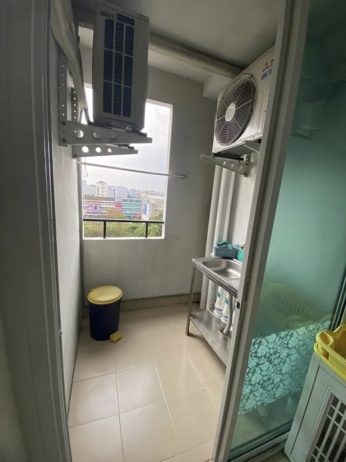 For rent, Plum Condo, Phahonyothin 89, Building B, 7th floor, corner room, comes with complete decoration. Book now, urgent.