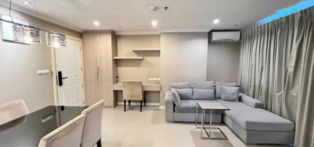 ให้เช่าคอนโด Lumpini Place Rama 9–Ratchada ห้องใหญ่ พื้นที่ใช้สอยจุใจ มาพร้อมราคาสุดคุ้ม คุณต้องมาจองเลย images