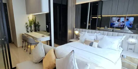 ขาย ให้เช่า โนเบิล อราวน์ อารีย์ ชั้นสูง แต่งสวยพร้อมเฟอร์นิเจอร์ built-in และเครื่องใช้ไฟฟ้า จองเลย