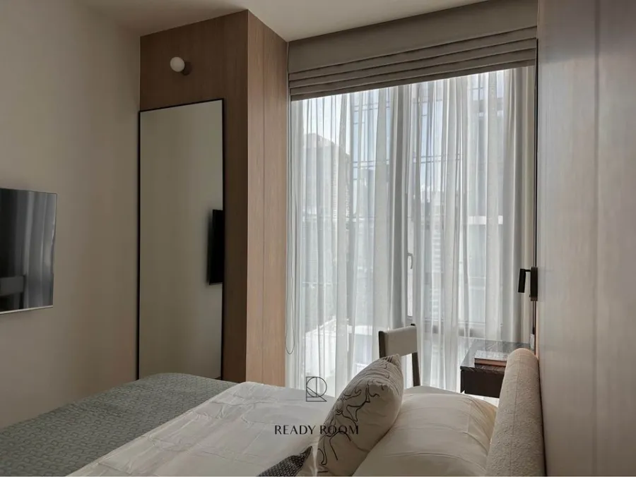 ให้เช่า 28 ชิดลม ห้องกว้างขวาง ตกแต่งด้วยเฟอร์นิเจอร์อย่างดี ทีวีจอใหญ่ดูหนังจุใจสุดๆ จองด่วนๆ จ้า
