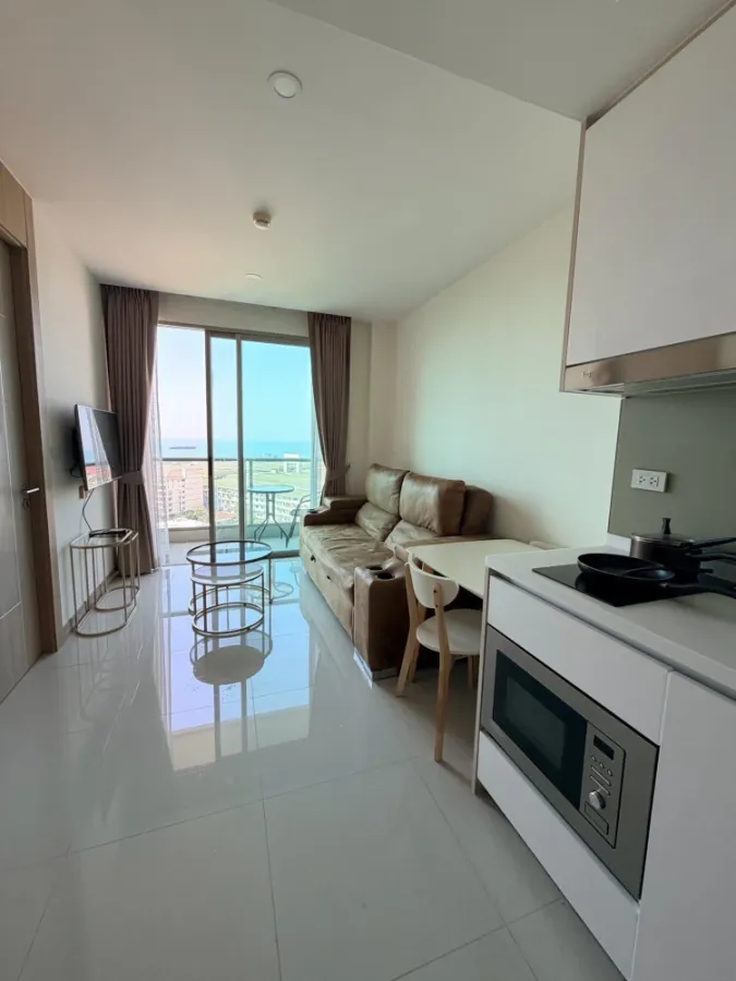 ขาย The Riviera Jomtien Pattaya ห้องน่าอยู่ มาพร้อมสิ่งอำนวยความสะดวกครบครัน วิวทะเลสวย ไม่บล็อค จองเลย