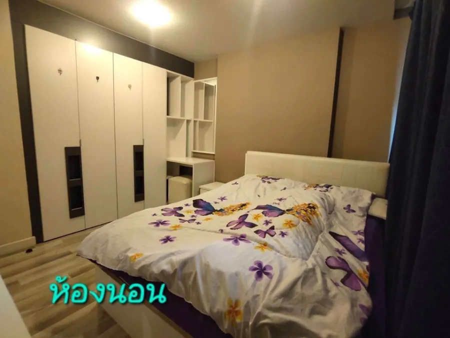Condo for sale, The Cube Plus Chaengwattana, kitchen separated into privacy. Swimming pool view Hurry and own it now.