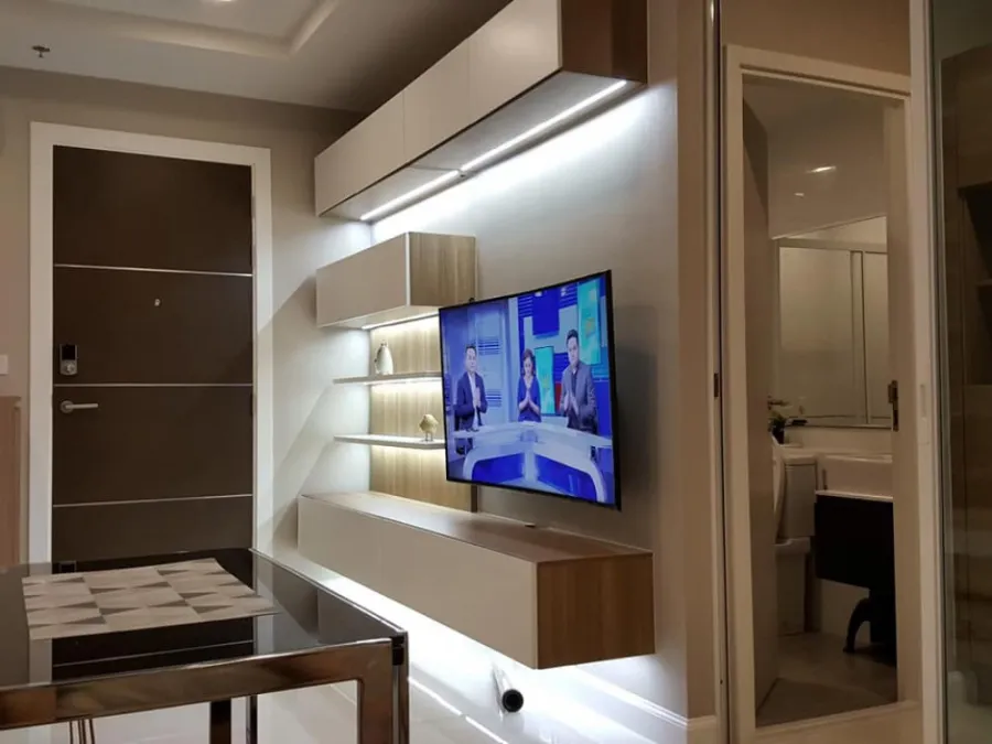 For rent urgently!! The Metropolis Condo, fully furnished, good location, convenient transportation, book now!!