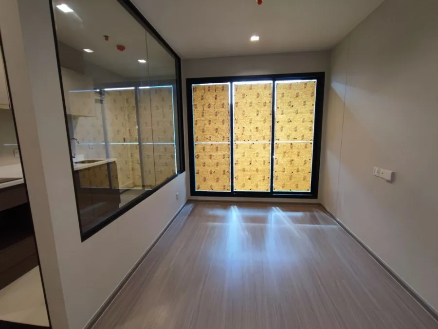 ขายคอนโด Life Sathorn Sierra 2 ห้องนอน 2 ห้องน้ำ เฟอร์ครบ ไม่ร้อนตอนบ่าย วิวสระน้ำ จองเลย