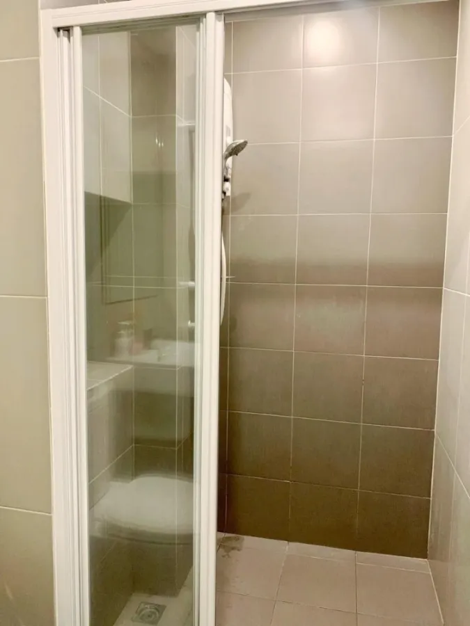Sell Elio Sathorn-Wutthakat, Building A, 19th floor, free furniture and complete electrical appliances, book now, hurry up.