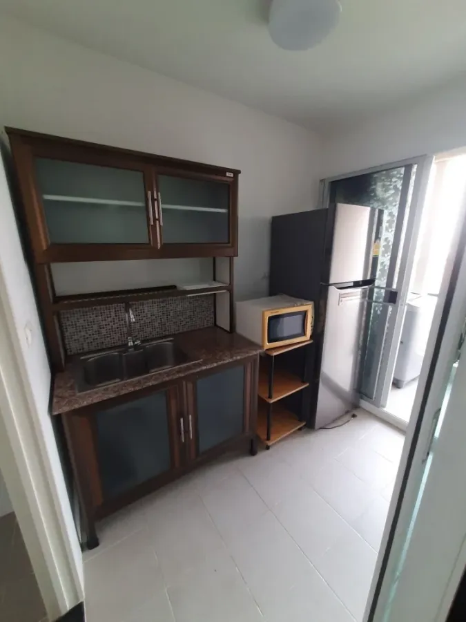 For rent UNIO Charan 3, 7th floor, separate rooms, fully furnished, book now, don't wait.
