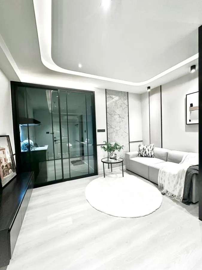 For sale, for rent urgently, City Living Ratchada Condo, NEW MODERN style decorated room, very attractive price, hurry and reserve now.