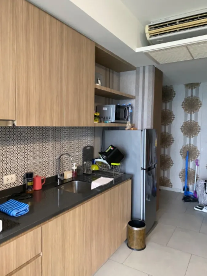 For sale, Zaire Wongamat (North Pattaya), Building B, 27th floor, sea view, fully furnished, ready to move in, book now, urgent.