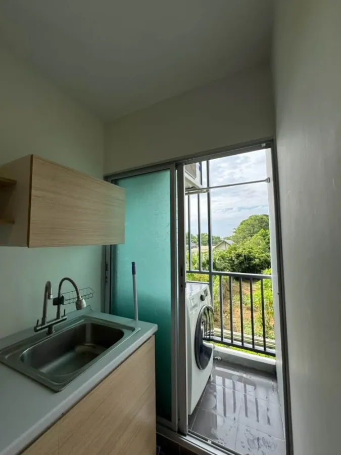 For Rent: The Kith Plus Phahonyothin Khukot. Nice room, fully furnished with appliances. Affordable price. Book now! Don't delay!