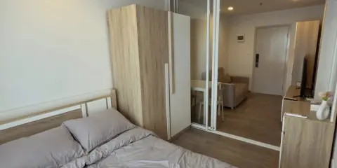 ให้เช่า Regent Home Wuttakat ห้องชั้นสูง เฟอร์ + เครื่องใช้ไฟฟ้าพร้อม จองเลย