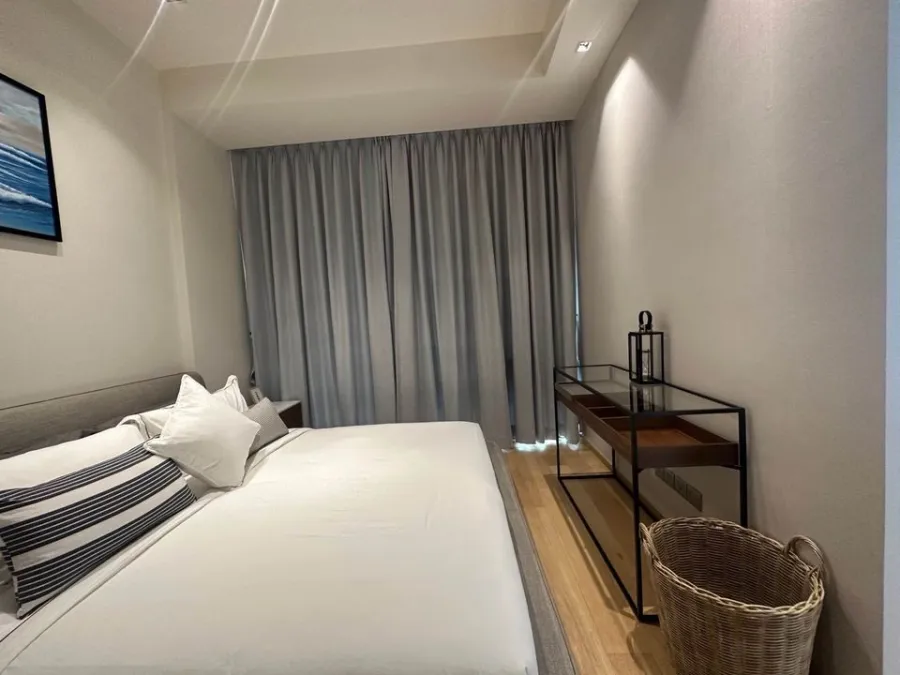ปล่อยเช่า คอนโด 28 ชิดลม ห้องแต่งสวยมาก น่านอนสุดๆ เฟอร์นิเจอร์อย่างดี ทีวีจอใหญ่จุใจ จองด่วน