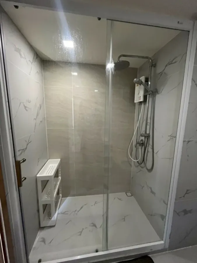 For rent: The Address Siam-Ratchathewi, 10th floor. A lovely, fully furnished unit. Book now!