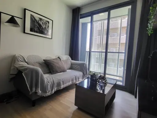 ให้เช่า Taka Haus Ekamai 12 ชั้น 4 ห้องกั้นเป็นสัดส่วนดีมาก ตกแต่ง Style Modern พร้อมอยู่ จองเลยจ้า