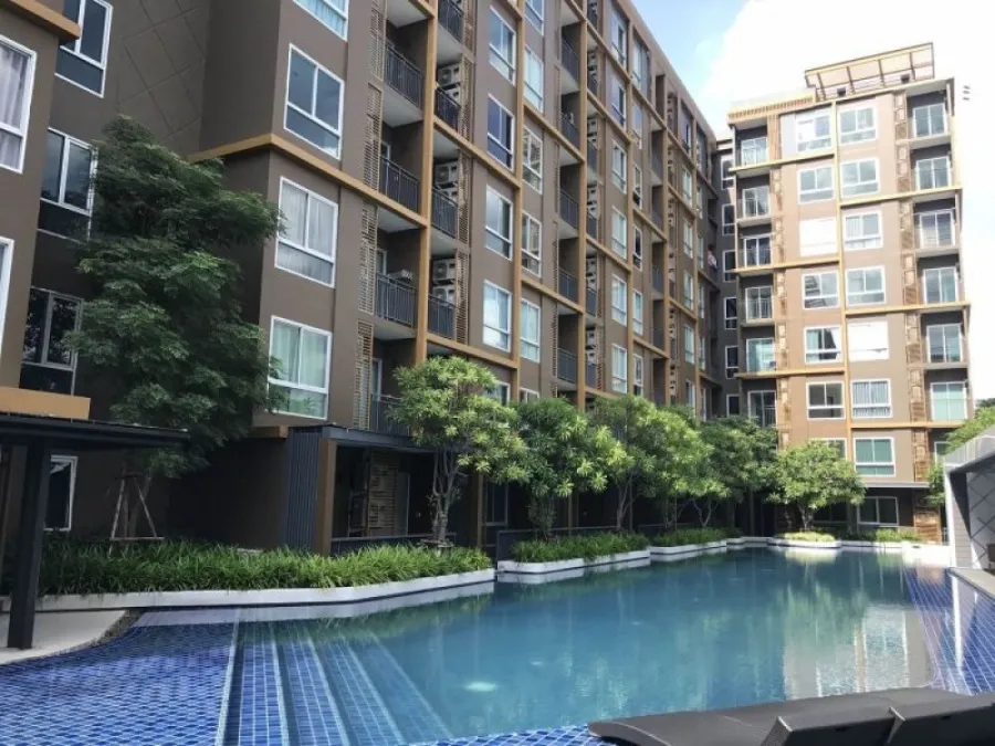 ขาย คอนโด เมโทร ลักซ์ เกษตร ชั้น 2 วิวสระ ห้องโปร่งโล่ง ห้องเปล่า ตกแต่งได้ตามใจเจ้าของเลยจ้า