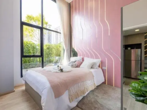 Down payment sale, Origin Plug & Play, Nonthaburi Station, corner room, view to the north. There is privacy. Hurry and reserve now.