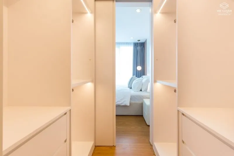Condo for rent, The Complete Narathiwat, high floor, beautiful view, decorated in Modern style, don't miss it.