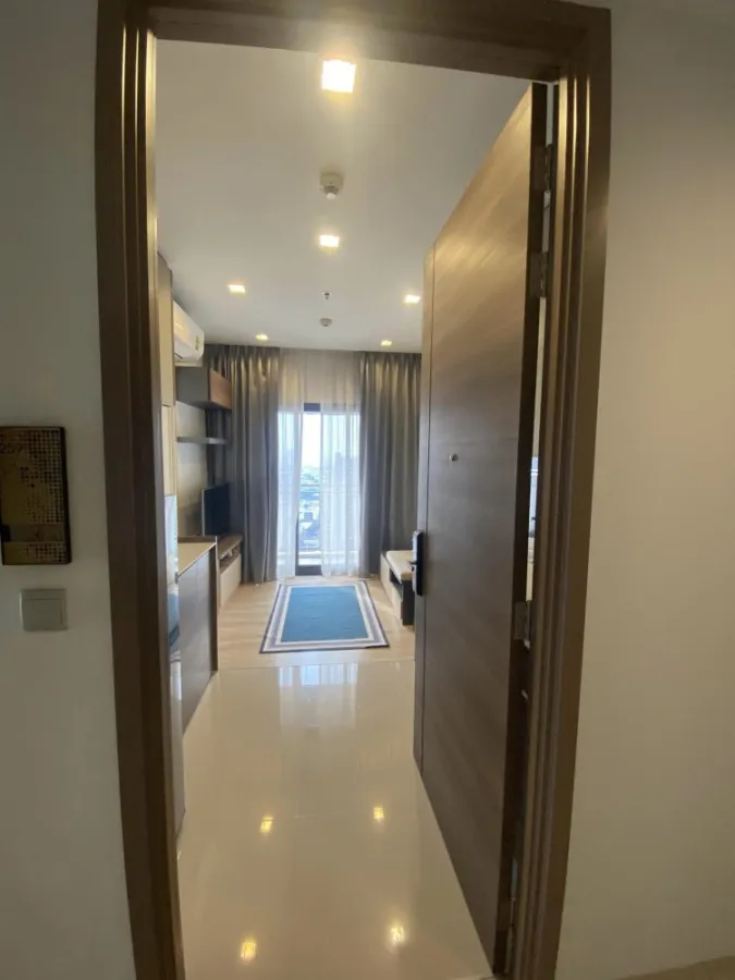 For sale, for rent, The line Phahon-Pradipat. The room is ready to move in. Affordable price Complete in one place Hurry and make a reservation.