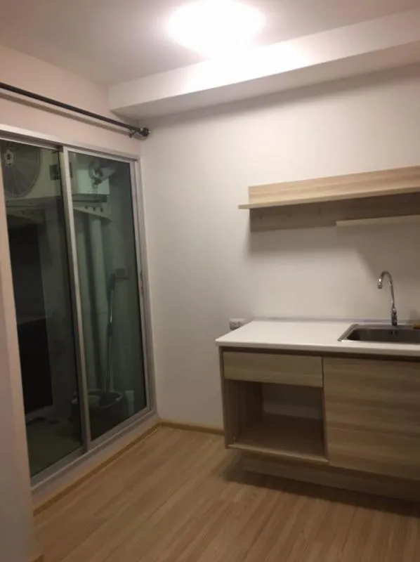 Plum Condo Chaengwattana Station For rent Full furnished built-in