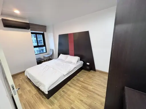 ให้เช่า บ้านนวธารา ชั้น 7 เงียบสงบ ระเบียงวิวสระว่ายน้ำ Pool View ห้องแต่งครบ น่าอยู่ จองเลย ด่วนๆ
