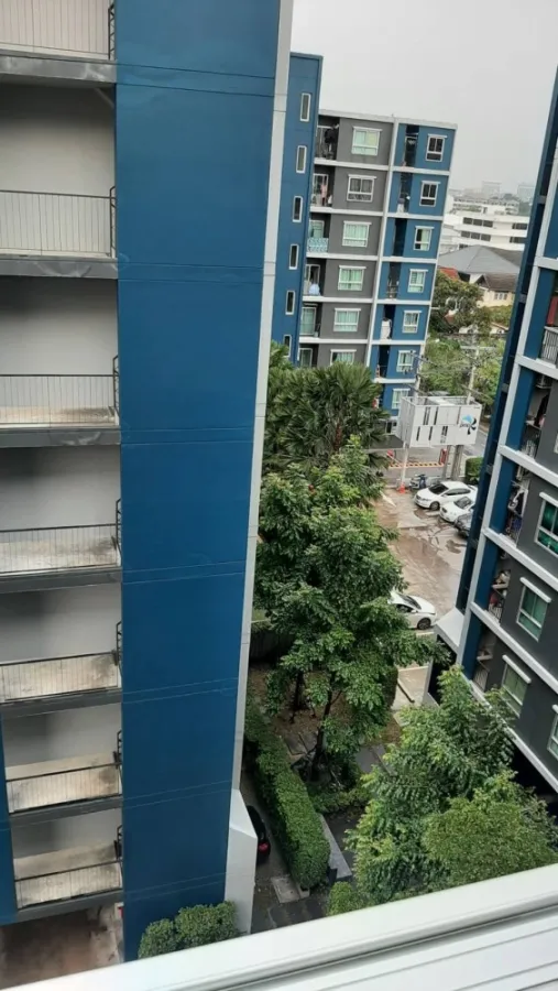 Condo for rent, The Prue, Chaeng Watthana, 12 rooms, ready Facilities are full, good, can book now.