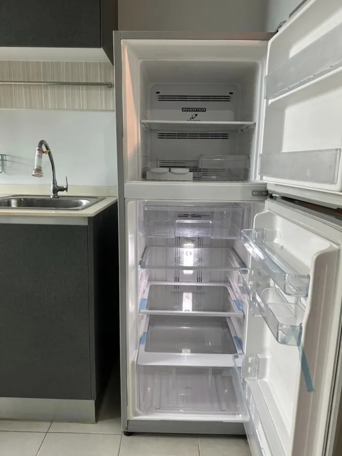 Condo for rent, Hallmark Chaengwattana, corner room, very private. Fully furnished, don't wait.