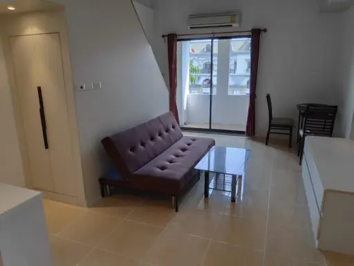 Condo for rent, Champs Elysées-Tiwanon, Duplex, corner room, comes at a great price. Let me tell you that you should not miss this room.