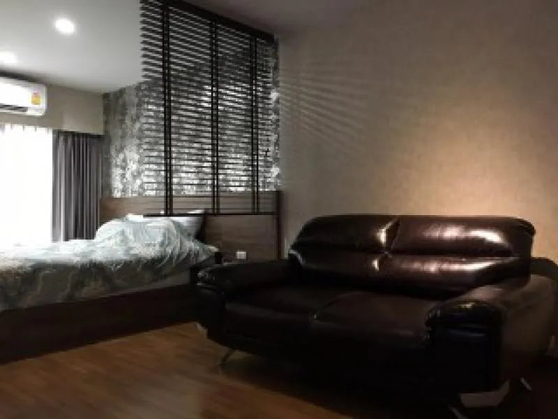 ให้เช่า Regent Home18 แจ้งวัฒนะ ขนาด 30 ตรม. ตกแต่งพร้อมอยู่ ตอบโจทย์ความต้องการ รีบจองกันได้เลยจร้า