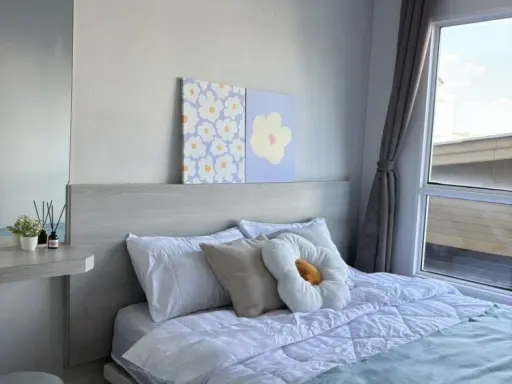 For rent: REGENT HOME Sukhumvit 97/1, beautifully decorated room, separate bedroom, reasonable price, hurry and reserve.