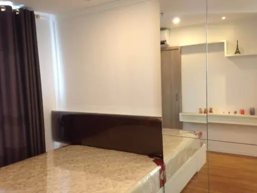 Condo for rent Lumpini Place Boromarajonani-Pinklao Partition room, 17th floor, high view, plus good price, book now. images
