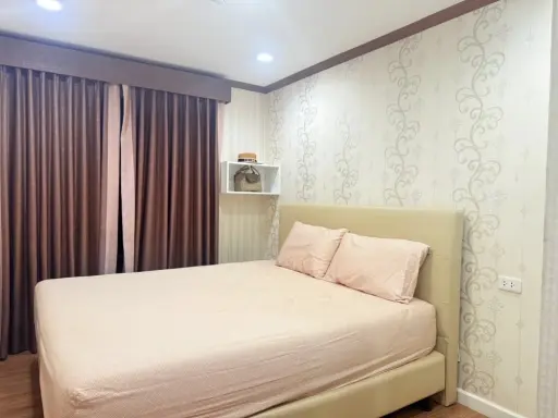 ให้เช่า i Condo เกษตร ห้องสตูดิโอขนาดกว้างขวาง พร้อมเฟอร์ครบ เข้าอยู่ได้ทันที รีบย้ายด่วนๆ