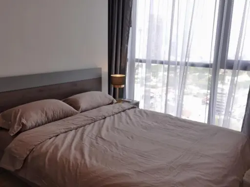 Condo for rent, Oka House Sukhumvit 36, high floor, nice decoration. Plenty of usable space, don't miss it.