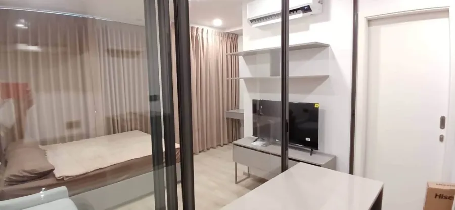 คอนโดให้เช่า Groove Scape ลาดพร้าว-สุทธิสาร ห้องกั้นแยกอย่างดี ราคาอย่างโดน สะดวกครบจบที่นี่ จองเลย