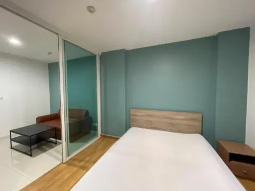 Urgent for rent !! Condo Aspire Srinakarin, furnished room, ready to move in, convenient transportation, near Seacon Square Srinakarin You can't miss it !!