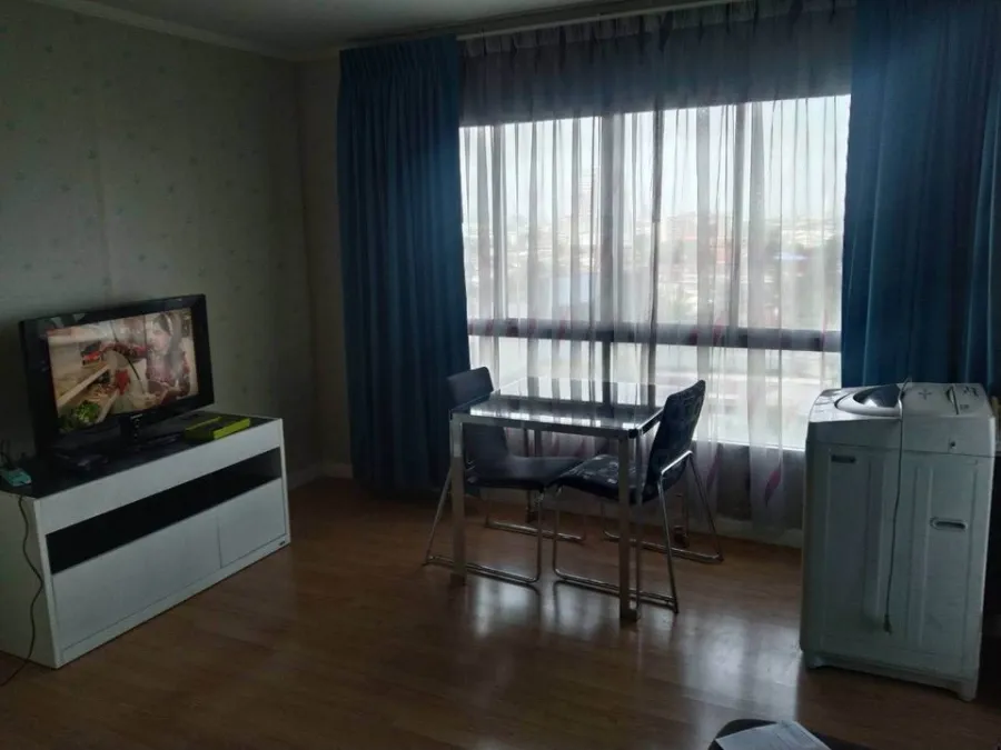 For sale Lumpini Ville Chaengwattana-Pak Kret, high view, tight wallpaper. Hurry and bring your bag in.