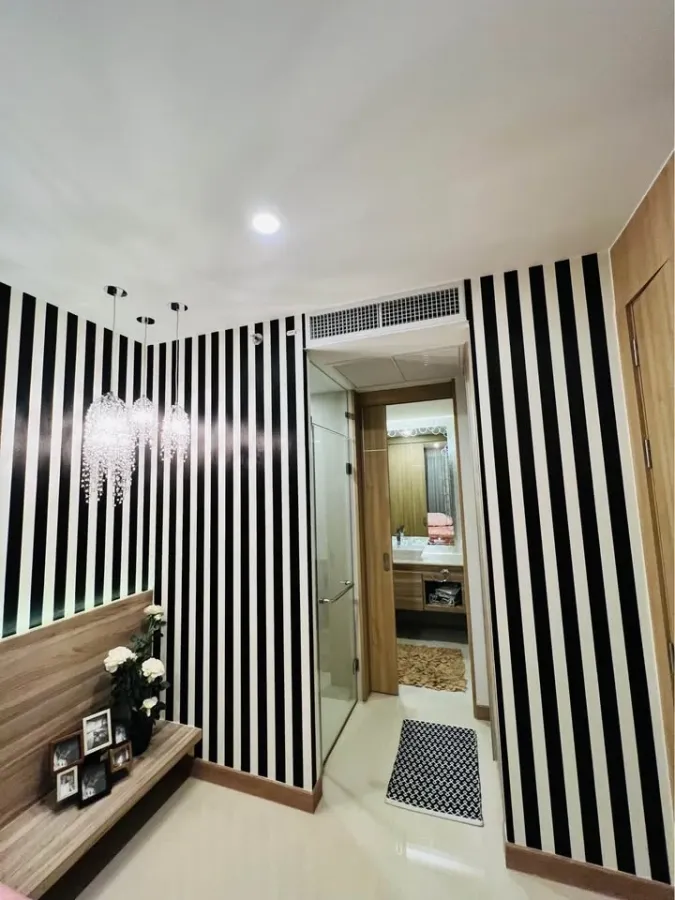 ขาย The Riviera Jomtien Pattaya 1 ห้องนอน ติดวอลเปเปอร์อย่างดี วิวสวย ไม่บล็อค พลาดแล้วจะเสียใจ