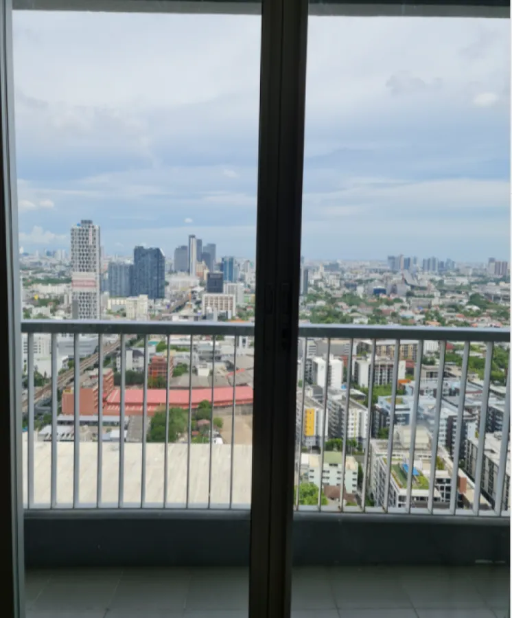 ขาย/เช่า คอนโด ริทึ่ม สุขุมวิท 50 ชั้นสูง วิวโล่ง พร้อมอยู่ ทำเลดี ใกล้ BTS อย่ารอช้า!!